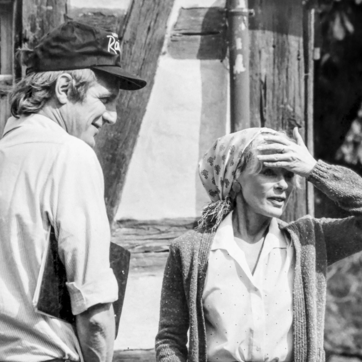 Manfred Stelzer und Elke Sommer bei den Dreharbeiten zu Himmelsheim, 1988, (c) Wolfgang Krolow.